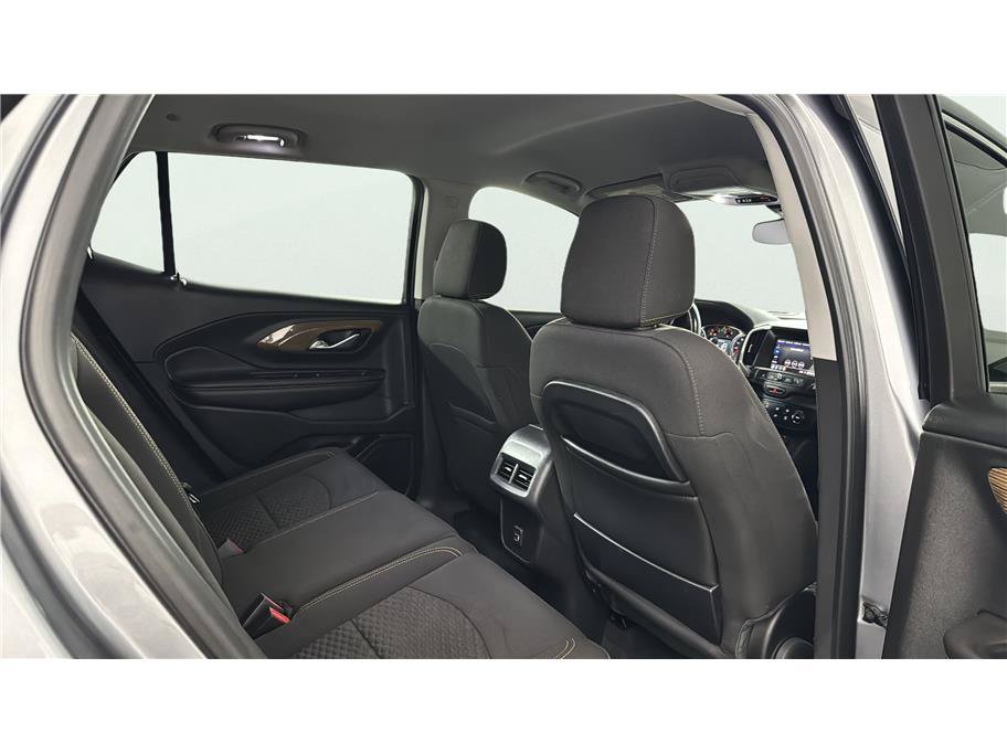 Used 2020 GMC Terrain SLE FWD image 16