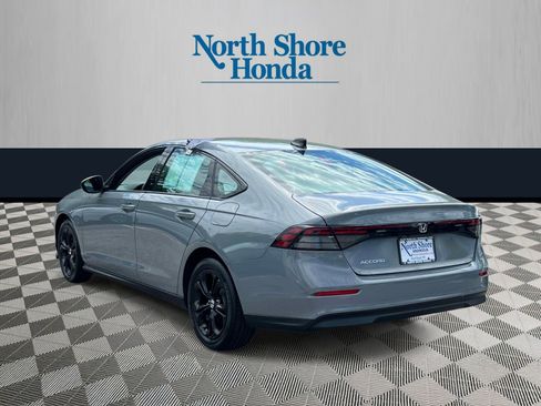 Used 2025 Honda Accord SE image 4