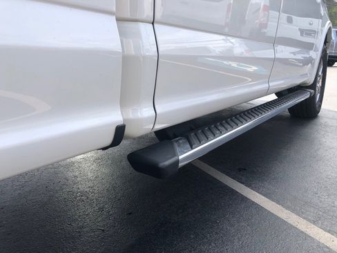 Used 2019 Ford F150 XLT w/ Equipment Group 302A Luxury AWD/4WD image 15