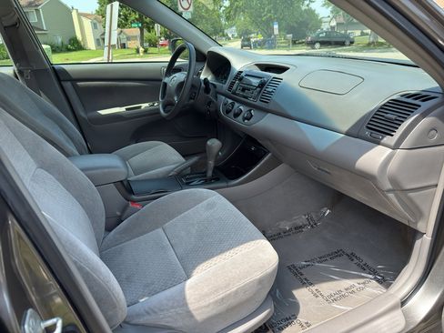 Used 2003 Toyota Camry LE image 16