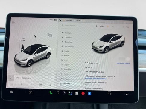 Used 2023 Tesla Model Y AWD image 16