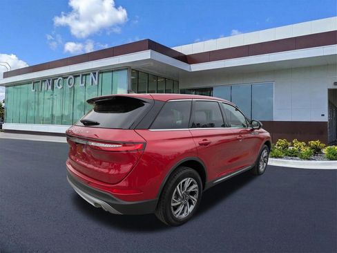 Certified 2023 Lincoln Corsair FWD w/ Equipment Group 101A image 3