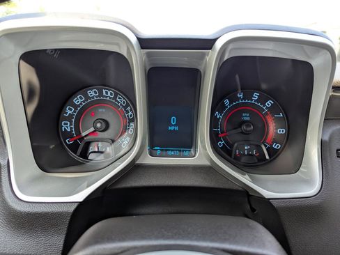 Used 2010 Chevrolet Camaro SS w/ LPO, Ground Effects Package RWD image 18