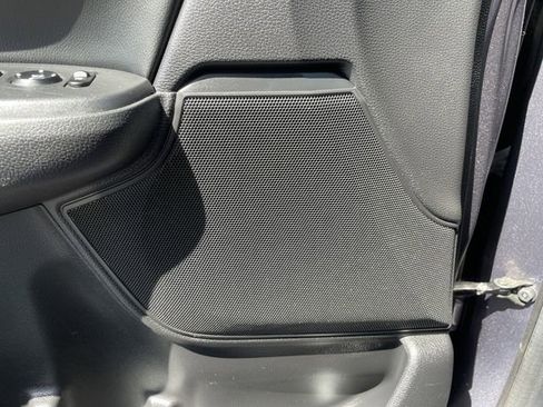 Used 2020 Honda CR-V Touring image 23