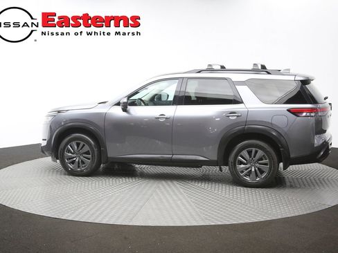 Used 2022 Nissan Pathfinder SV AWD/4WD image 58