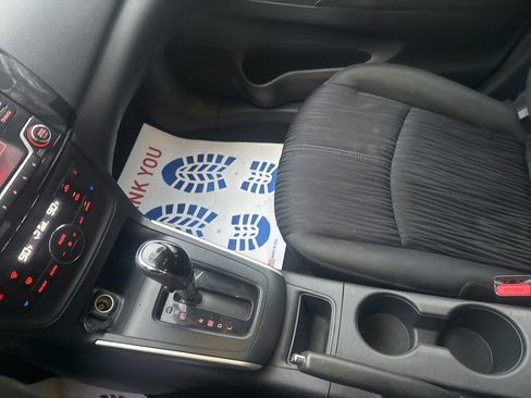 Used 2018 Nissan Sentra SV image 28
