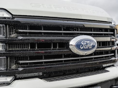 New 2026 Ford F250 Platinum w/ Tremor Off-Road Package image 12