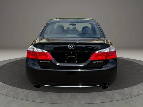 Used 2015 Honda Accord Sport image 7