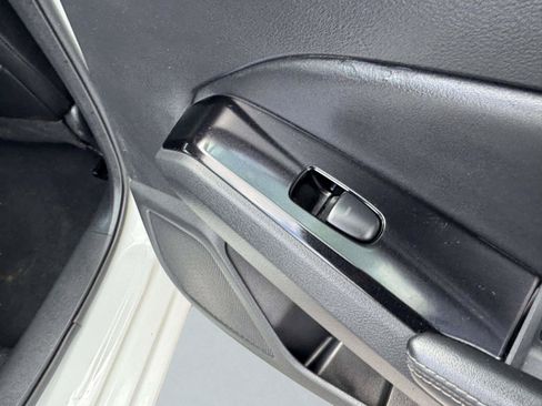 Used 2023 Nissan Altima 2.5 SL FWD image 36