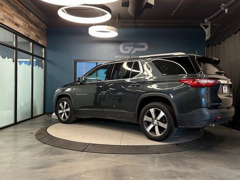 Used 2018 Chevrolet Traverse LT image 5