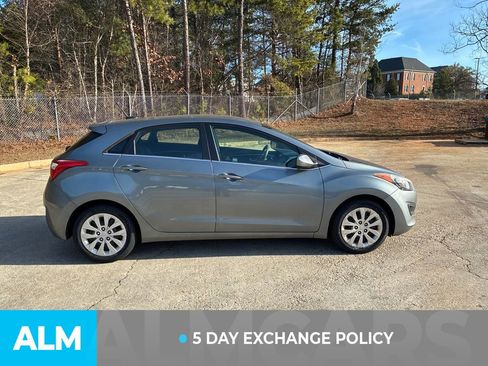 Used 2016 Hyundai Elantra GT image 5