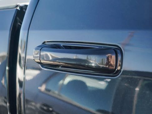 Certified 2018 RAM 1500 Big Horn AWD/4WD image 10