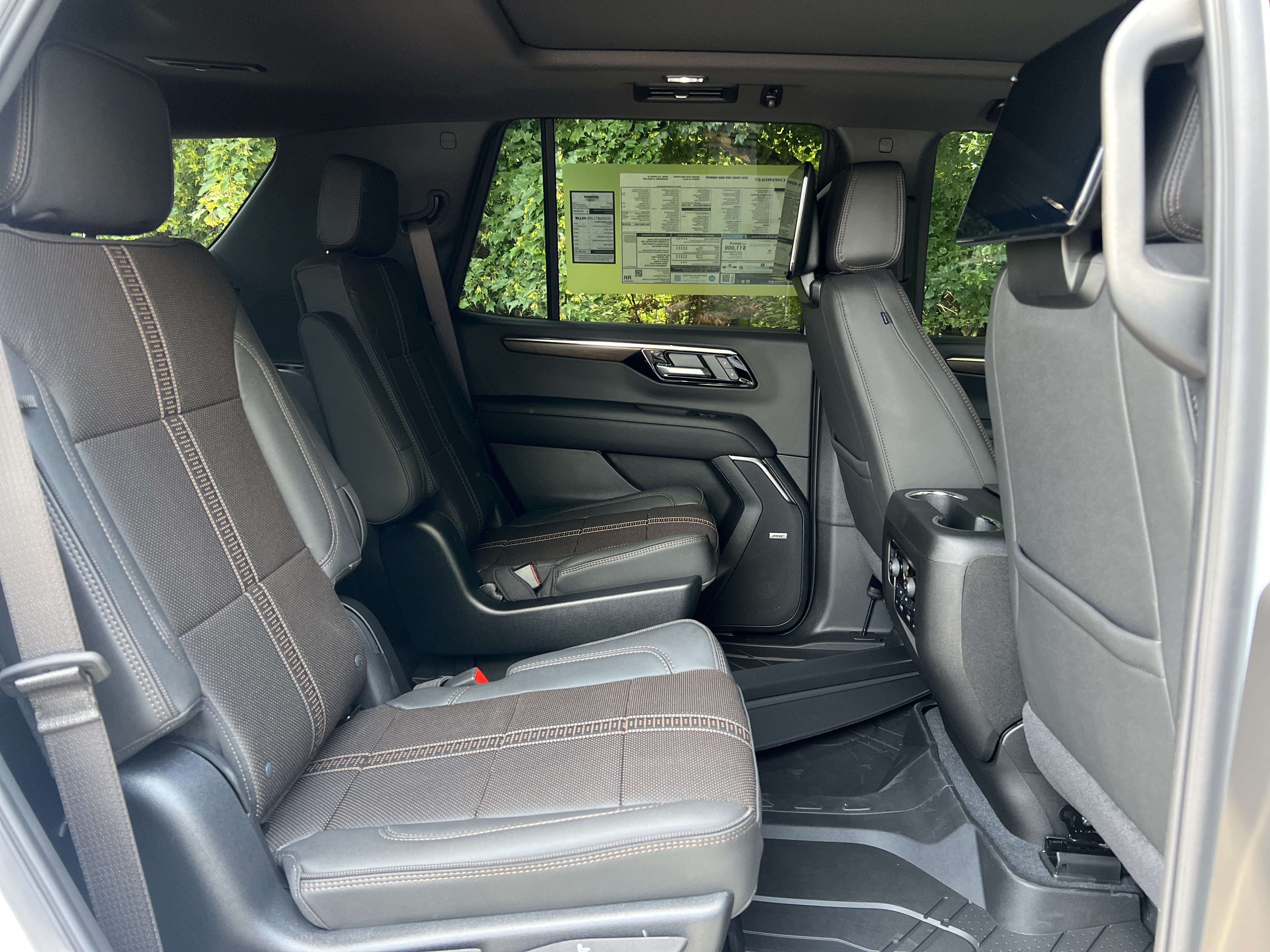 New 2026 Chevrolet Tahoe High Country AWD/4WD image 36