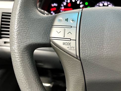 Used 2008 Toyota Avalon XLS image 36