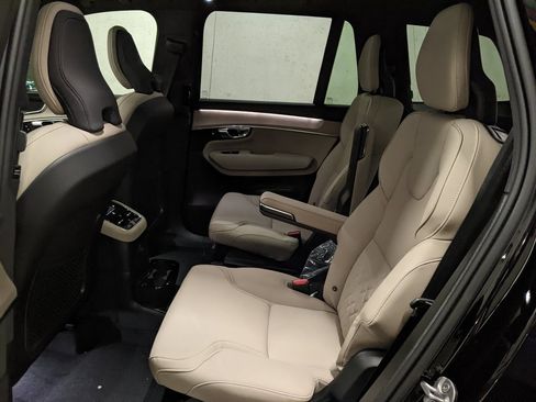 New 2026 Volvo XC90 T8 Plus image 23