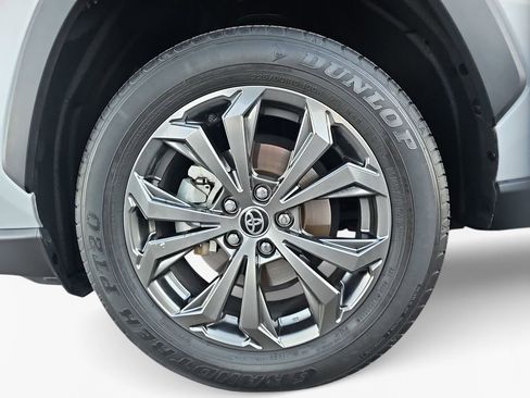 Used 2023 Toyota RAV4 XLE Premium AWD/4WD image 23