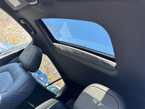 New 2026 Buick Envista Sport Touring w/ Convenience I Package image 31