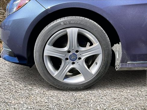 Used 2016 Mercedes-Benz E 350 4MATIC Wagon w/ Premium Package image 9