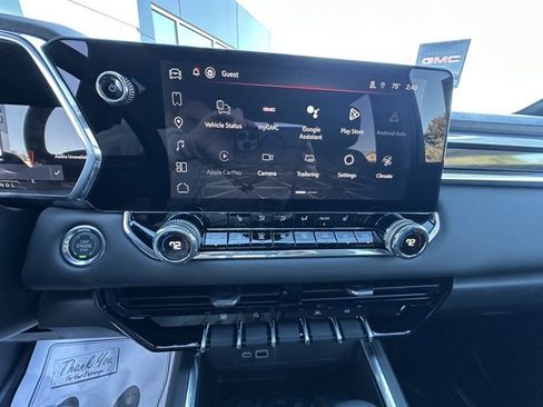 New 2026 GMC Canyon Elevation w/ Convenience Package image 17