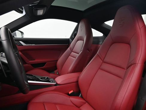 Certified 2024 Porsche 911 Carrera S RWD image 5