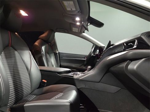 Used 2022 Toyota Camry TRD w/ TRD Package w/JBL Audio image 14