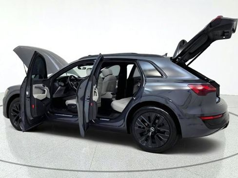 Used 2024 Audi Q8 e-tron Prestige w/ Prestige Package AWD/4WD image 16