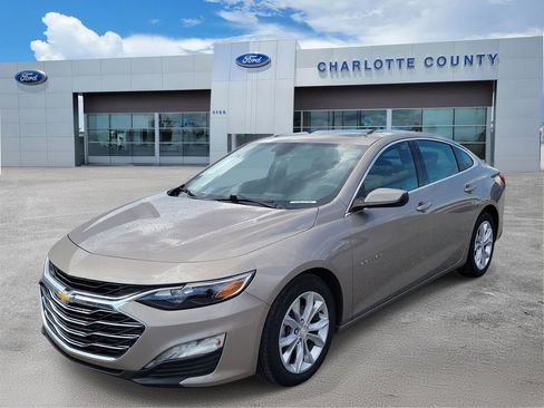Used 2023 Chevrolet Malibu LT FWD image 2