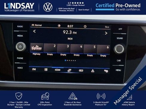 Certified 2022 Volkswagen Taos SE image 14