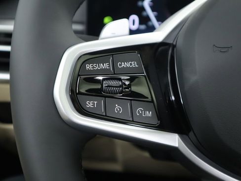 New 2026 BMW 330i Sedan w/ M Sport Package image 11