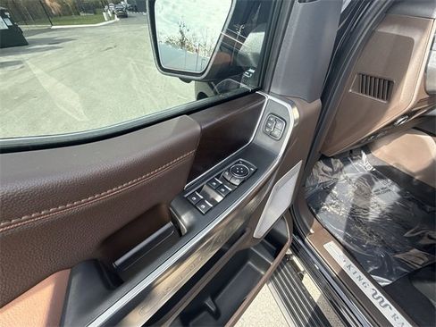 Used 2025 Ford F150 King Ranch image 13