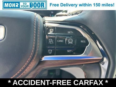 Used 2022 Jeep Grand Cherokee Summit w/ Luxury Tech Group V AWD/4WD image 43