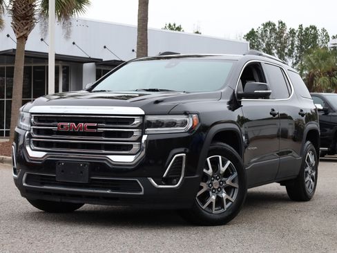 Used 2023 GMC Acadia SLT image 1