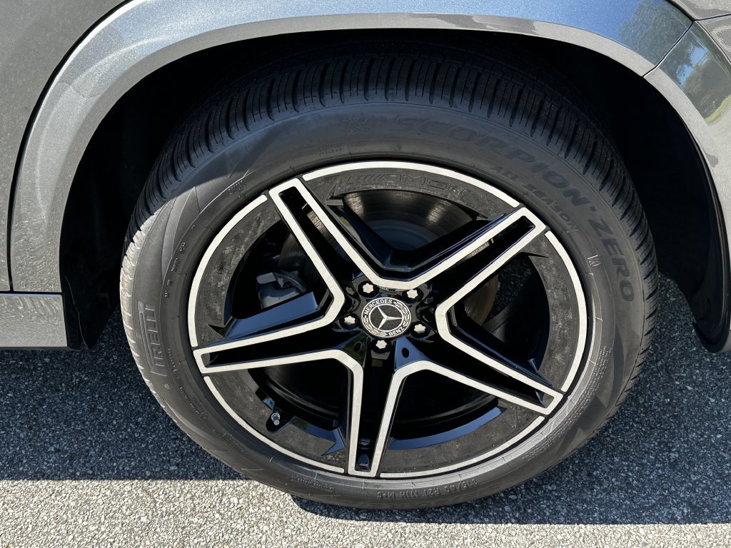 New 2026 Mercedes-Benz GLS 450 4MATIC image 23