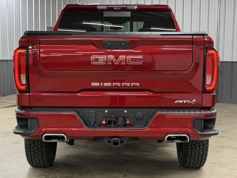 Used 2023 GMC Sierra 1500 AT4 w/ AT4 Premium Package AWD/4WD image 6