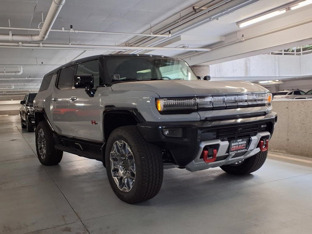 Used 2026 GMC Hummer EV SUV w/ LPO, Illumination Package AWD/4WD image 3