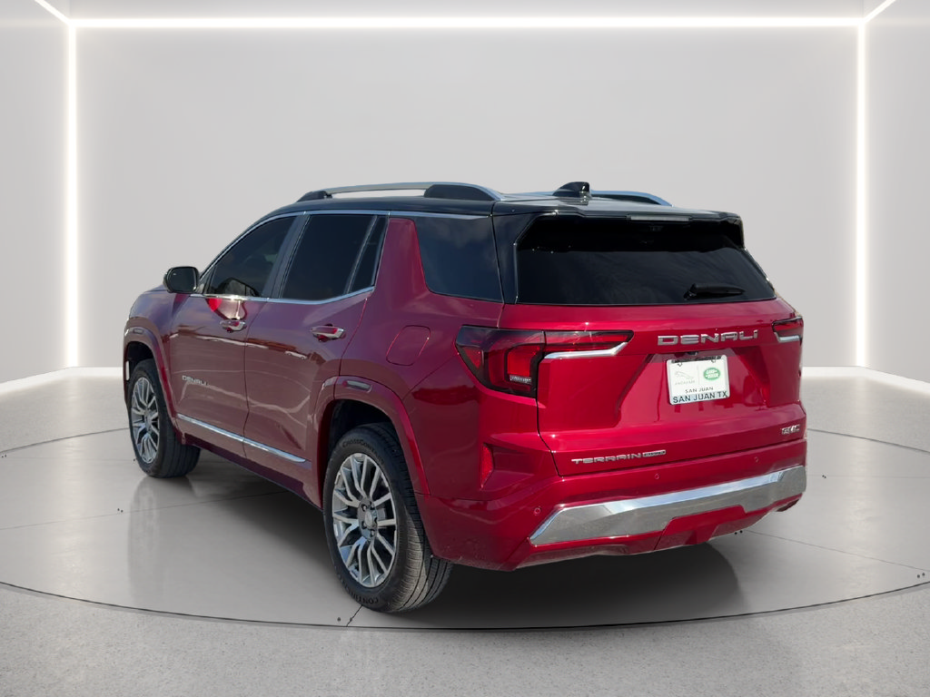 Used 2026 GMC Terrain Denali AWD/4WD image 7