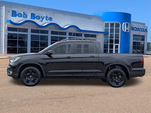 Certified 2024 Honda Ridgeline Black Edition image 7