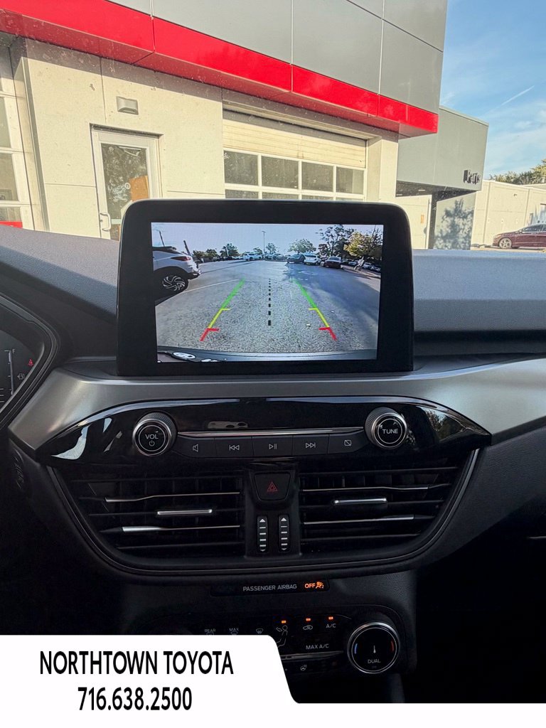 Used 2023 Ford Escape Active w/ Cold Weather Package FWD image 17