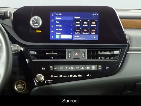 Used 2024 Lexus ES 350 w/ Premium Package image 8