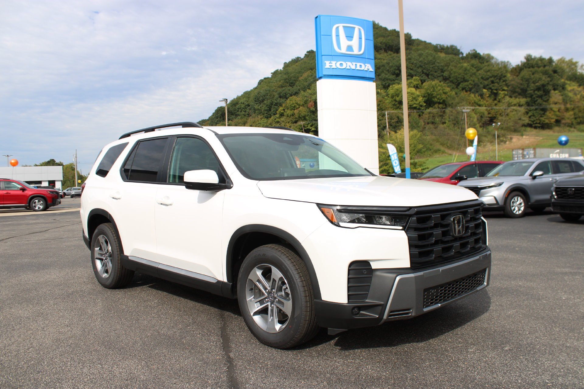 New 2026 Honda Pilot EX-L image 3