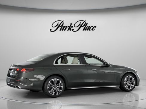 New 2026 Mercedes-Benz E 350 Sedan image 23