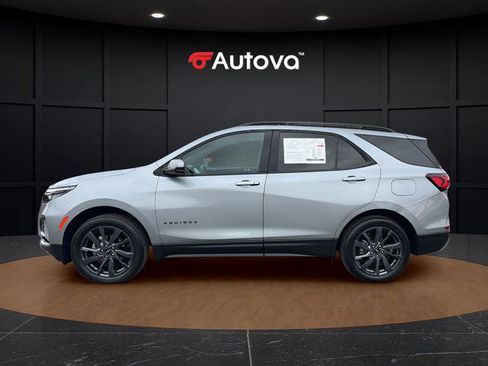 Used 2024 Chevrolet Equinox RS AWD/4WD image 2
