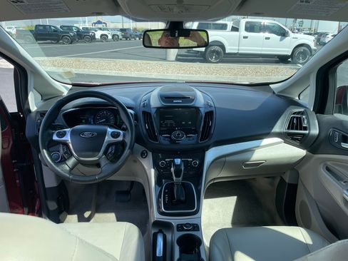 Used 2014 Ford C-MAX SEL w/ Equipment Group 302A FWD image 17