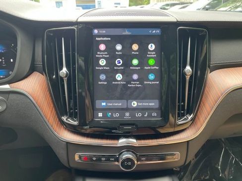 Certified 2023 Volvo XC60 B6 Ultimate w/ Climate Package AWD/4WD image 20