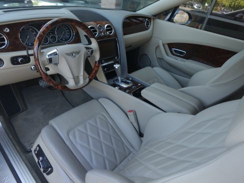Used 2014 Bentley Continental GT image 10