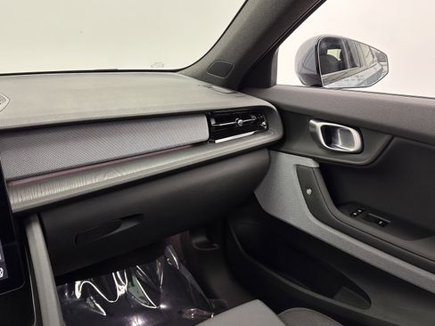 Used 2024 Polestar Polestar 2 image 25