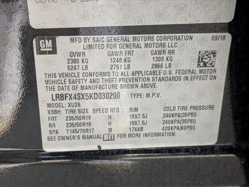 Used 2019 Buick Envision Premium w/ Driver Confidence Package image 27