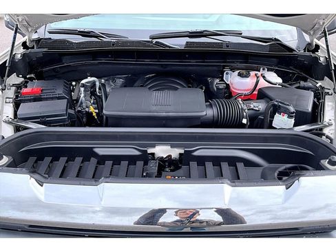 New 2026 GMC Sierra 1500 SLE image 12