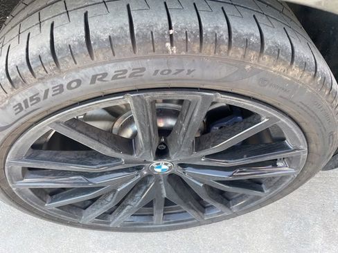 Used 2025 BMW X5 M60i image 6