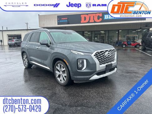 Used 2022 Hyundai Palisade SEL w/ 8P Bench Seat Package FWD image 1